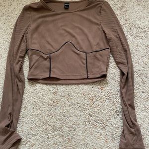 Cropped Long-sleeve